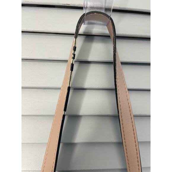 Simply Vera Vera Wang light pink shoulder bag medium gray metal detail - Picture 2 of 10